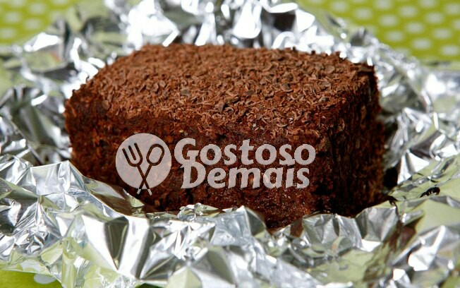 Bolo de Brigadeiro Gelado